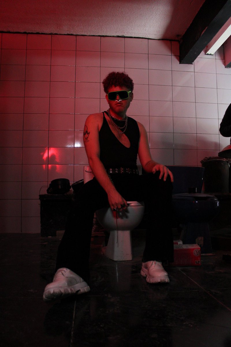 MuteSpeakeasy's tweet photo. @_bacman
-sonidos ardientes🔥-
_TECH marzo 2022
Ph: @artphas
Ovni: @marchante.tianguis
#ModoMute https://t.co/jXRDt1kCjJ