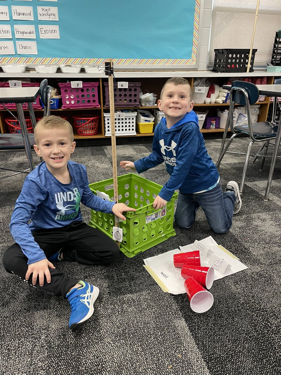 SC_STEAM_1's tweet photo. Miss Hoffman’s first graders had a blast knocking down the wall with a wrecking ball today! https://t.co/8Of278gIKm