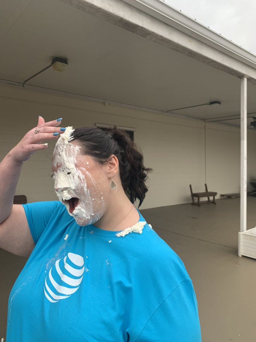 HustleHouseMSS's tweet photo. Big shout out to team Davis today! His team won an attainment bet and both manager and Mi60 took a few pies to the face! Team work makes the dream work.  #wewinas1fam guinningtogether @jmasplund @TeamFierceAtt @411MikeP https://t.co/5etsozLp49