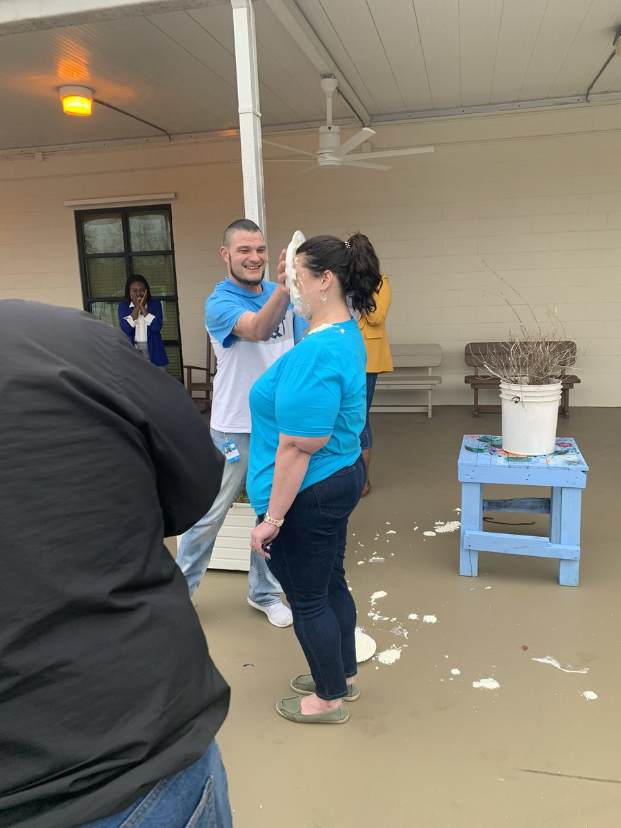 HustleHouseMSS's tweet photo. Big shout out to team Davis today! His team won an attainment bet and both manager and Mi60 took a few pies to the face! Team work makes the dream work.  #wewinas1fam guinningtogether @jmasplund @TeamFierceAtt @411MikeP https://t.co/5etsozLp49