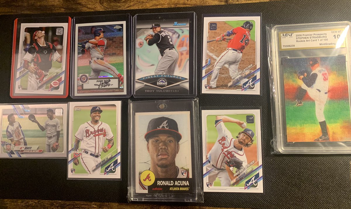 Volley_SprtLuva's tweet photo. Twitter fam and #hobbyfriends I need a few more followers for 2500. So I am having a drawing, like this tweet to b entered. I am doing 3 lots of mostly local guys/teams. First person picks whichever they like n so on. Drawing this Friday and I pay shipping. Claim with 🏀 🏈  ⚾️ https://t.co/8cigflWyhu