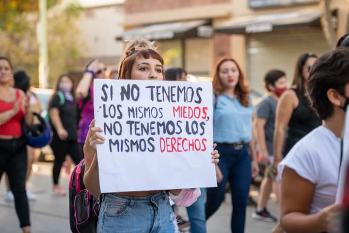 La deuda es con nosotras...