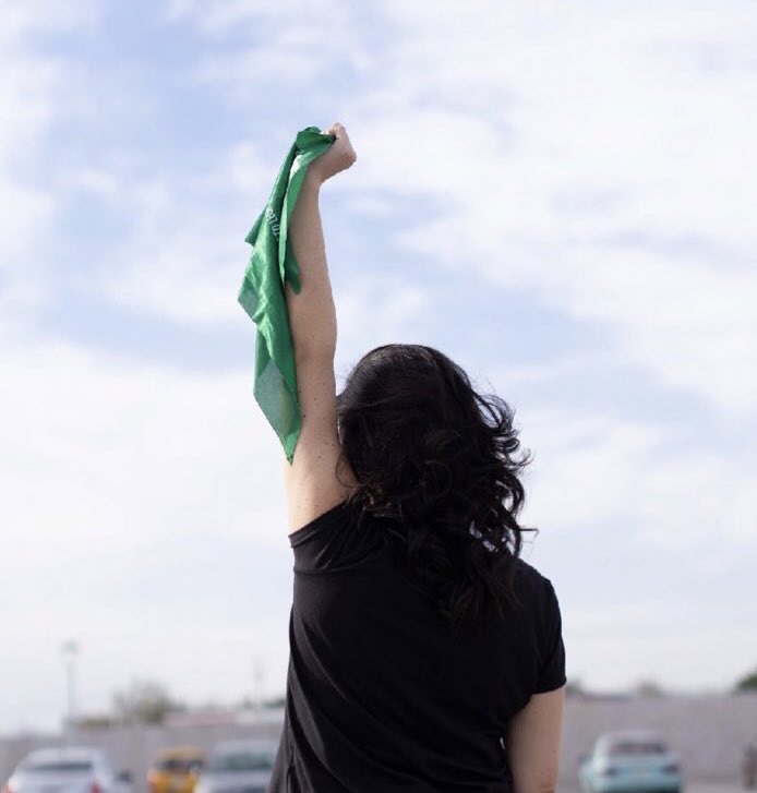 El Congreso de #Sinaloa acaba de aprobar la despenalización del aborto hasta las 13 semanas de gestación y se convierte en el séptimo estado de la república 💚💚💚