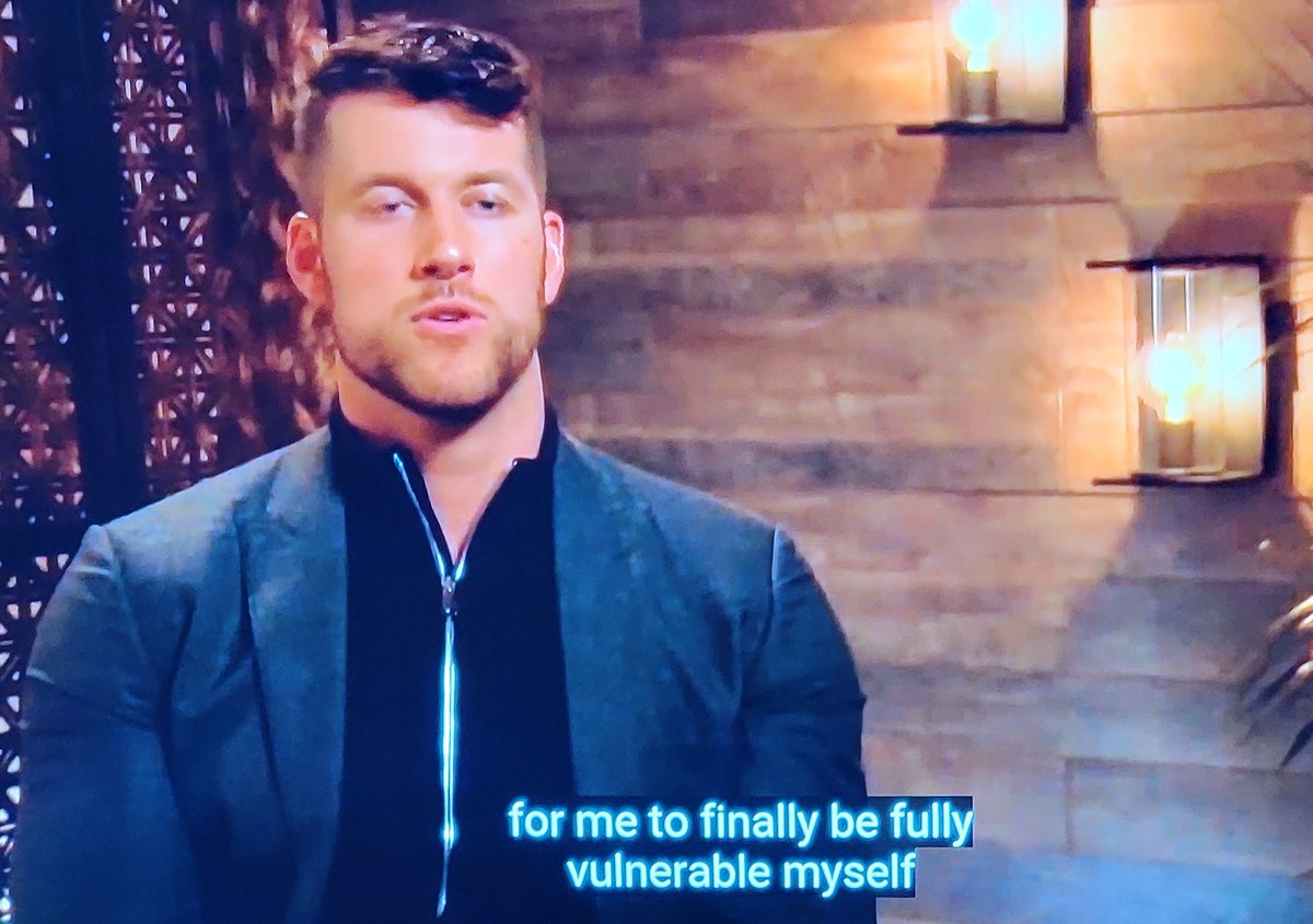 Please stop letting him dress himself.  #TheBachelor