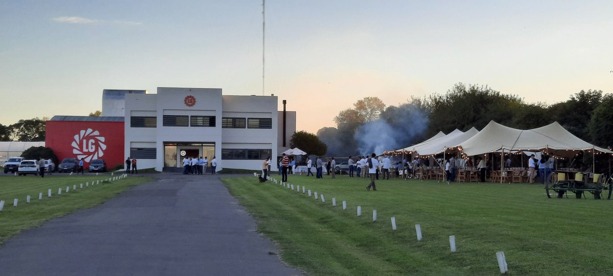 Calentando motores!!!!!
Se viene un gran año!!!!
#deproductoraproductor
<a href="/lgsemillas/">LG SEMILLAS 🌽🌻🌾🌱</a>