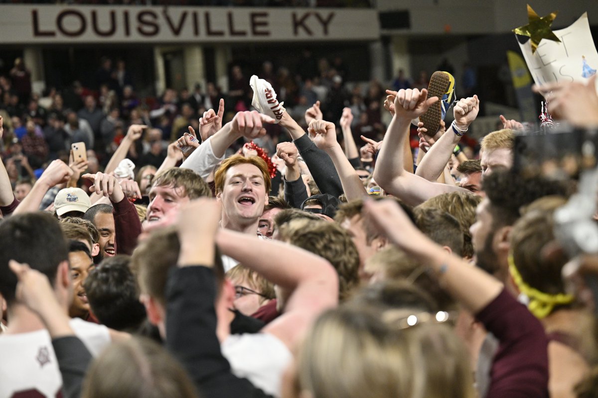 BUKnightsMBB's tweet photo. 6,251 strong ⚔️

#KnightsNation rose to the occasion. https://t.co/Zf9avitqUJ