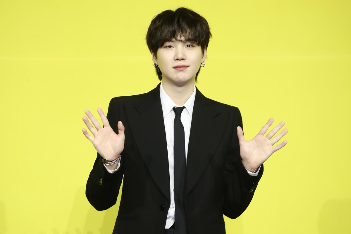 KpopHerald (@kpop_herald) on Twitter photo In celebration of his 29th birthday, <a href="/BTS_twt/">λ°©νμλ
λ¨</a>'s Suga donated some 100 million won to the Hope Bridge Association of the National Disaster Relief for the victims of massive wildfires along the country's eastern coastal area. Here's to wishing this man a wonderfully happy birthday. In celebration of his 29th birthday, <a href="/BTS_twt/">λ°©νμλ
λ¨</a>'s Suga donated some 100 million won to the Hope Bridge Association of the National Disaster Relief for the victims of massive wildfires along the country's eastern coastal area. Here's to wishing this man a wonderfully happy birthday.