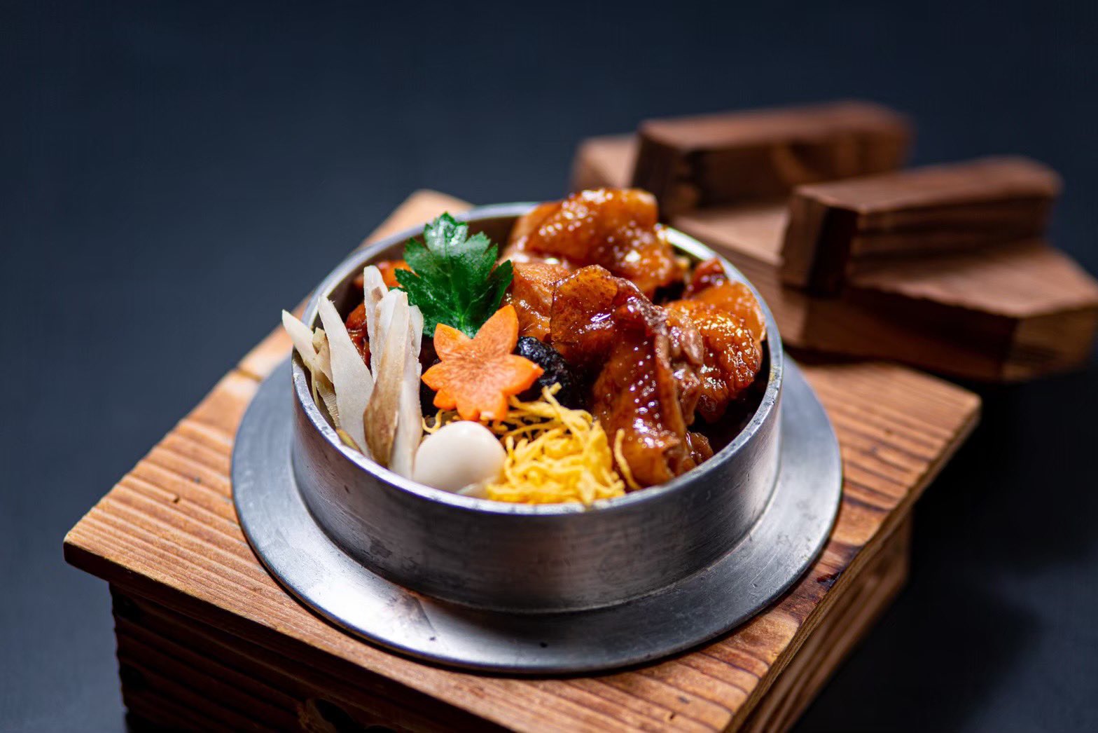 Twitter এ 呉竹荘 くれたけそう おうちで釜飯シリーズ 皆様の人生に 美味しいを Delicious In Your Life 鶏釜飯 鮭いくら釜飯 五目釜飯 浜松ランチ 浜松料亭 浜松レストラン 浜松和食 浜松個室 釜飯 T Co Aki0yd8zbf ট ইট র