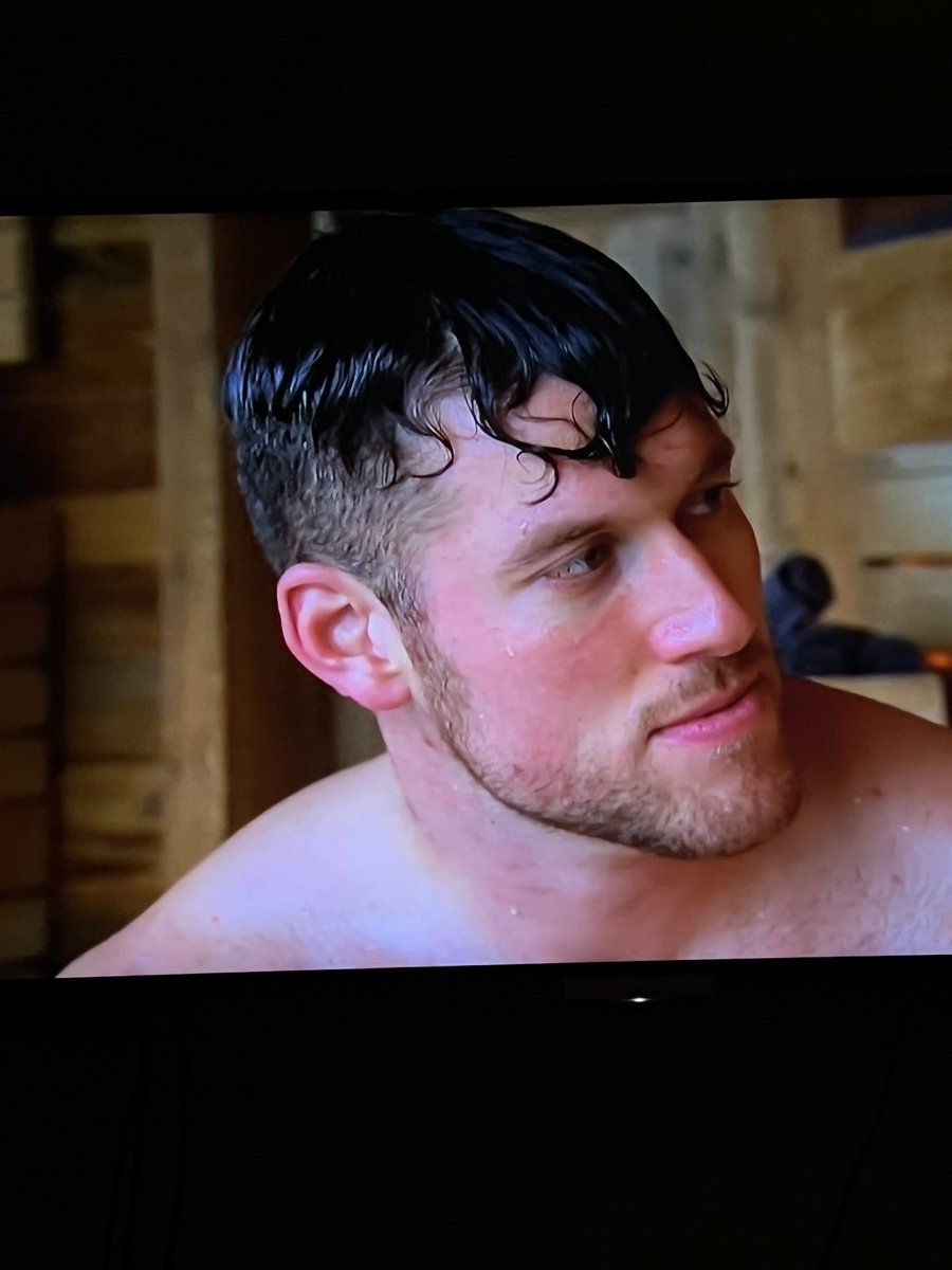 talin414's tweet photo. @FabTam6 His gross #bachelor2022 https://t.co/oj25j8cdbx