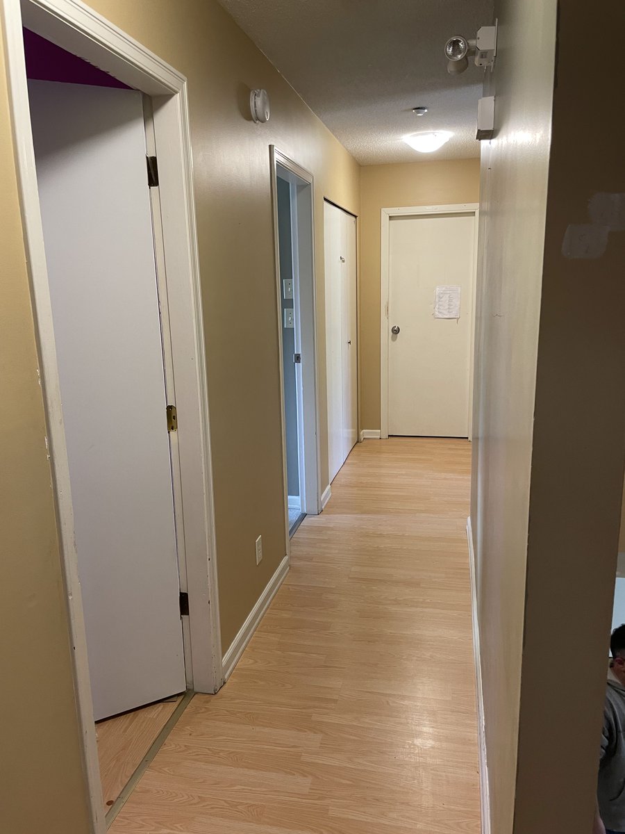 ProWorksCanada's tweet image. Time to prep this hallway and get down to work! What colour do you think we are going to paint it?

#pwp #proworks #proworkspainting #paint #painting #exterior #interior #interiorpaint #exteriorpaint #exteriorpainting #paintingproject #housepainting #painters