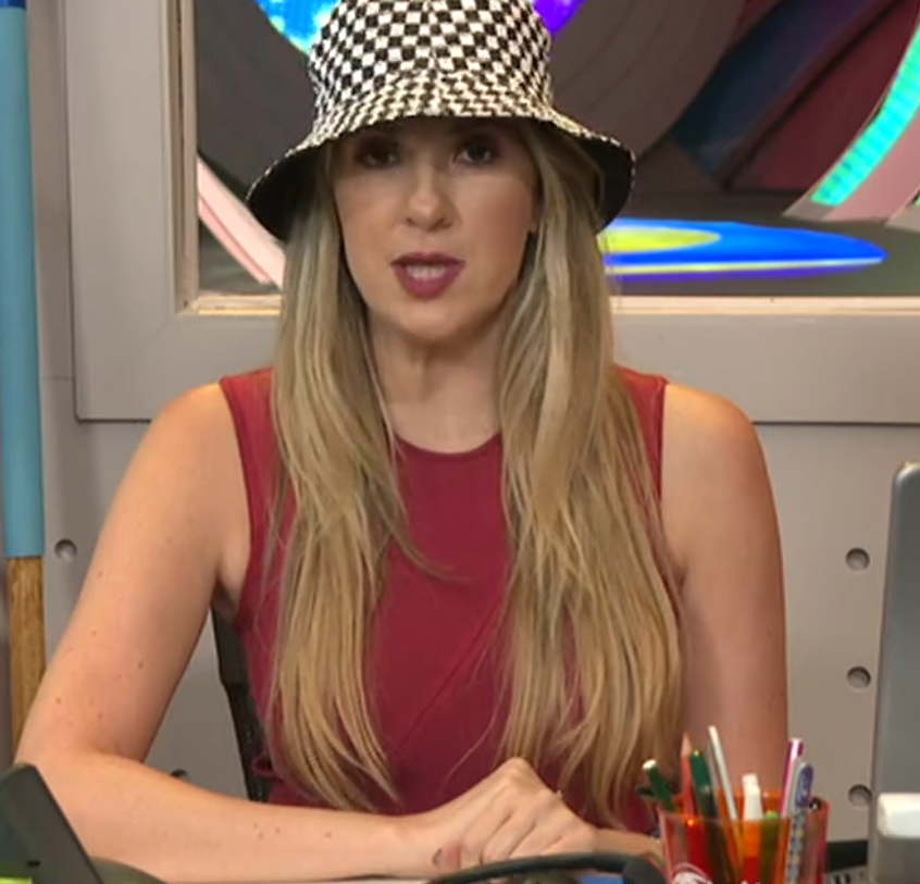 poptime's tweet photo. Esse foi um dos melhores CAT BBB de TODOS! A Dani é IMPECÁVEL, imitou Jade e até a Larissa com PERFEIÇÃO! 🗣️ #BBB22 https://t.co/RH1wcoL86u