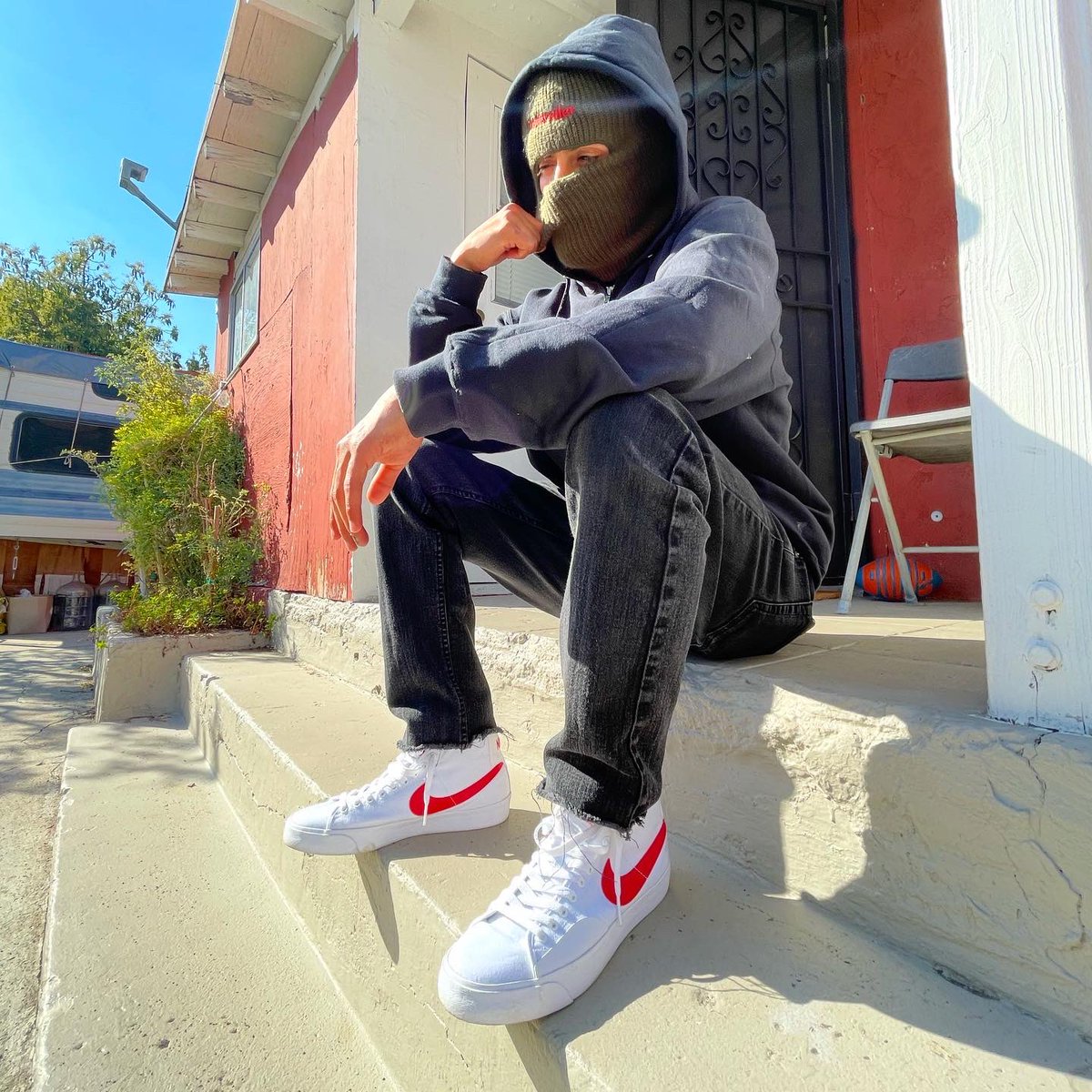 sebbyog's tweet photo. moovin &amp; groovin. https://t.co/z6AbQB6f9v