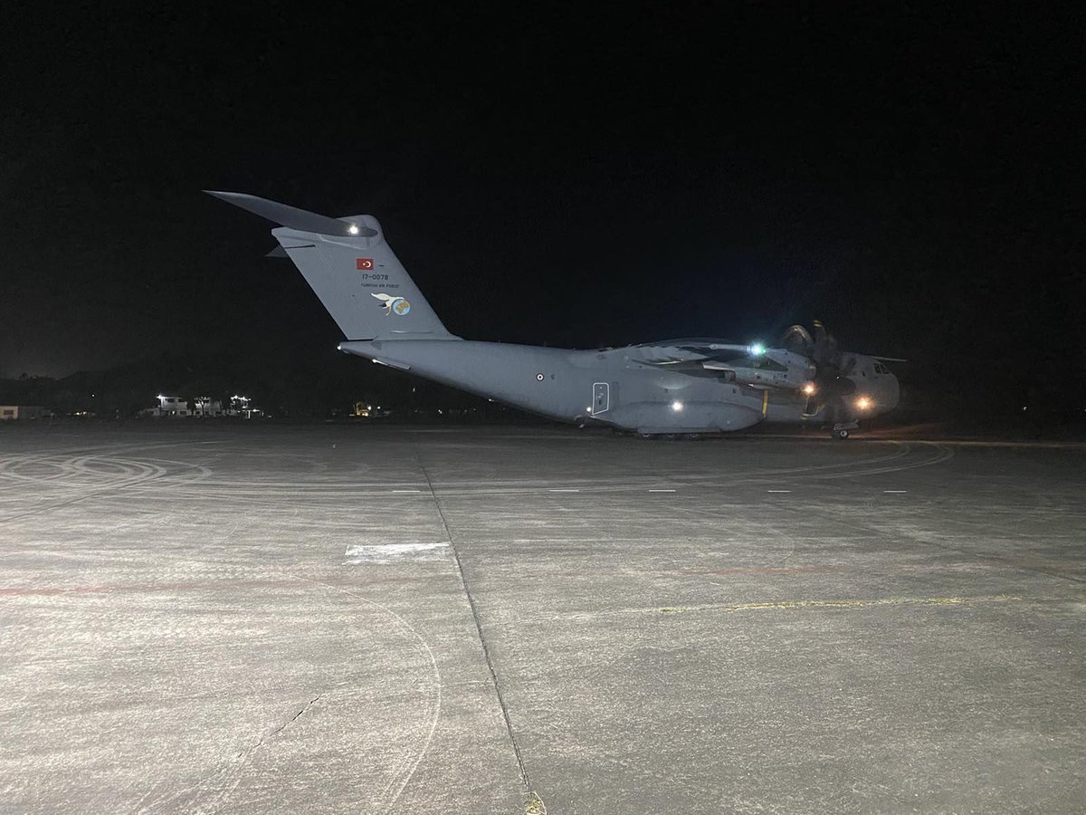The Philippine Air Force welcomes the arrival of two units of T-129 ATAK helicopters onboard the A400M from Turkey at 30 minutes past midnight 09 March 2022 at Clark Air Base, Mabalacat City, Pampanga. 

READ MORE: paf.mil.ph/news-articles/…