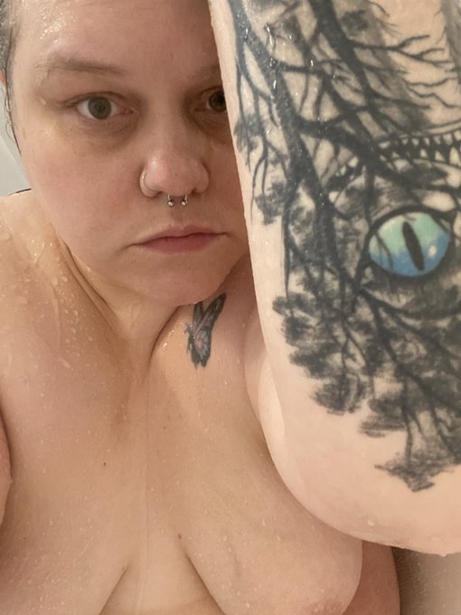#nsfwtwt #ink #bbw #camgirl let&rsquo;s get wet https://t.co/eUwZHCqclJ<a href="/tag/nsfwtwt"class="tags">#nsfwtwt</a><a href="/tag/ink"class="tags">#ink</a><a href="/tag/bbw"class="tags">#bbw</a><a href="/tag/camgirl"class="tags">#camgirl</a>