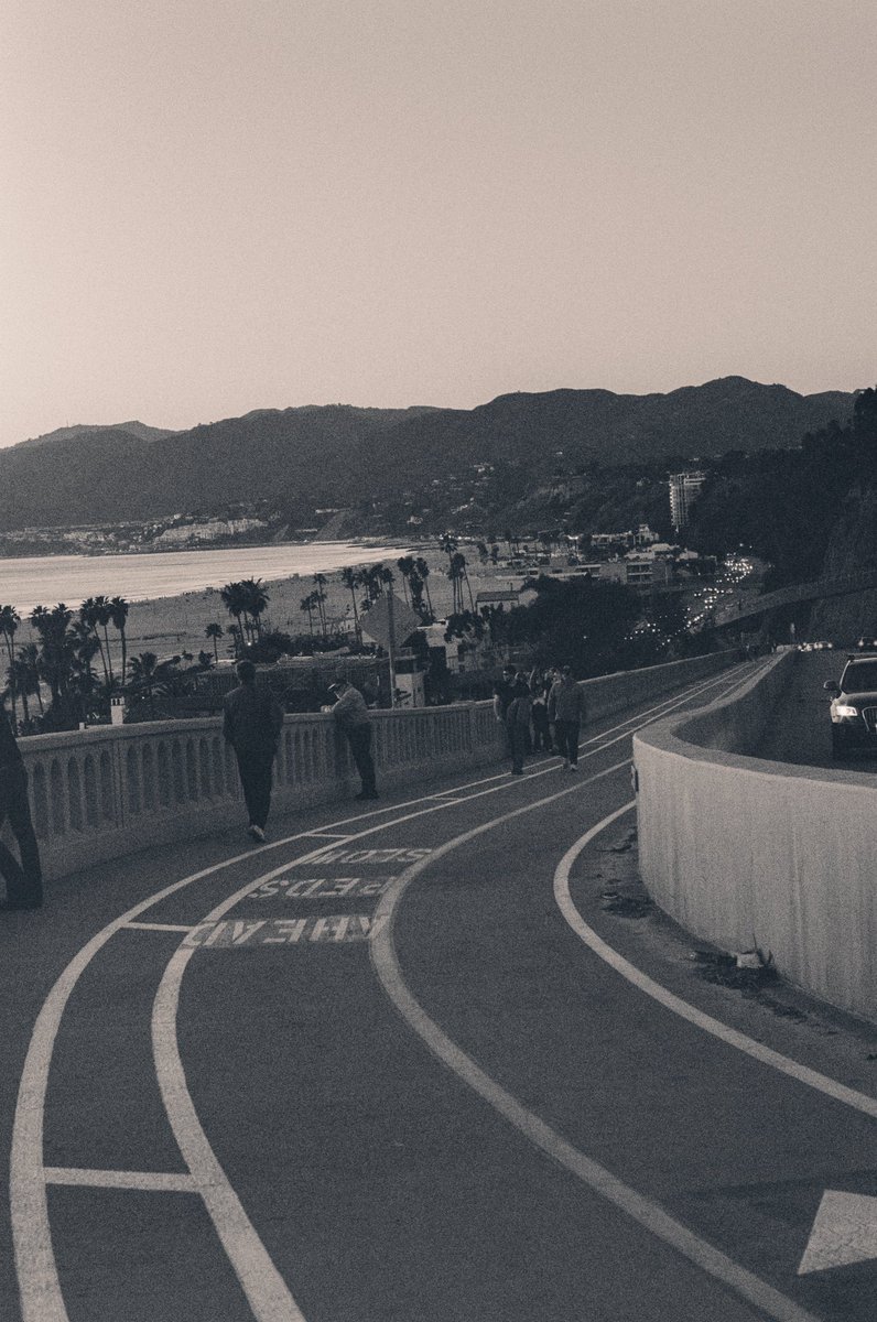 DJCVISION tweet media