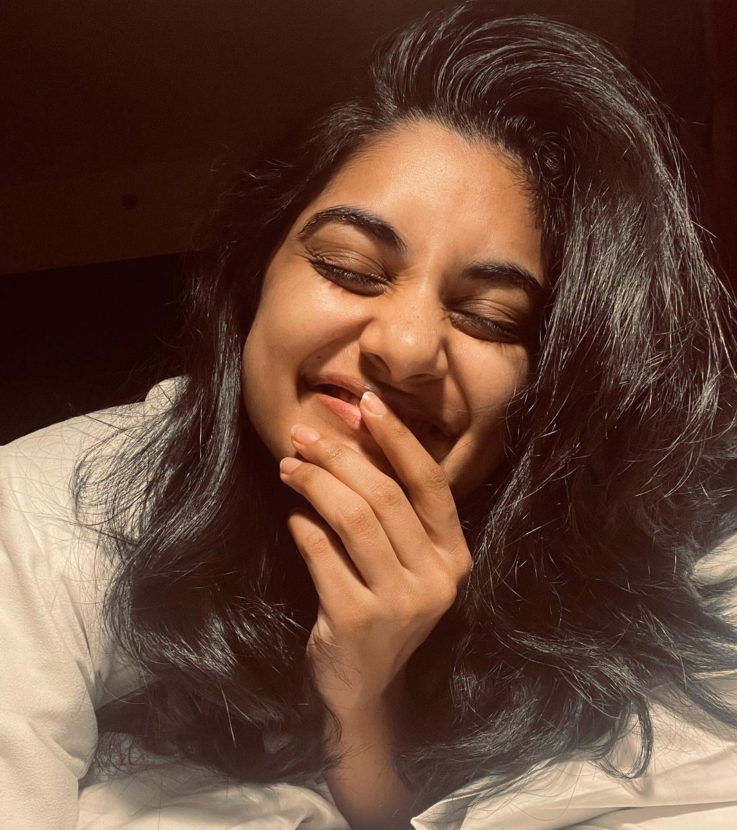 i_nivethathomas's tweet photo. Hello…. Good morning 😊 https://t.co/9bFCn4CW4P