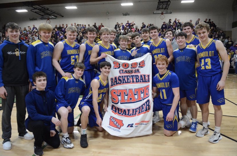 KatieP1015's tweet photo. Pretty awesome to see former students making it to State Football and Basketball this year. Be proud of yourselves, boys.  Your community (and one of your favorite teachers😬) is proud of you!  💙💛 #GoCats https://t.co/a3MIRE6dUn