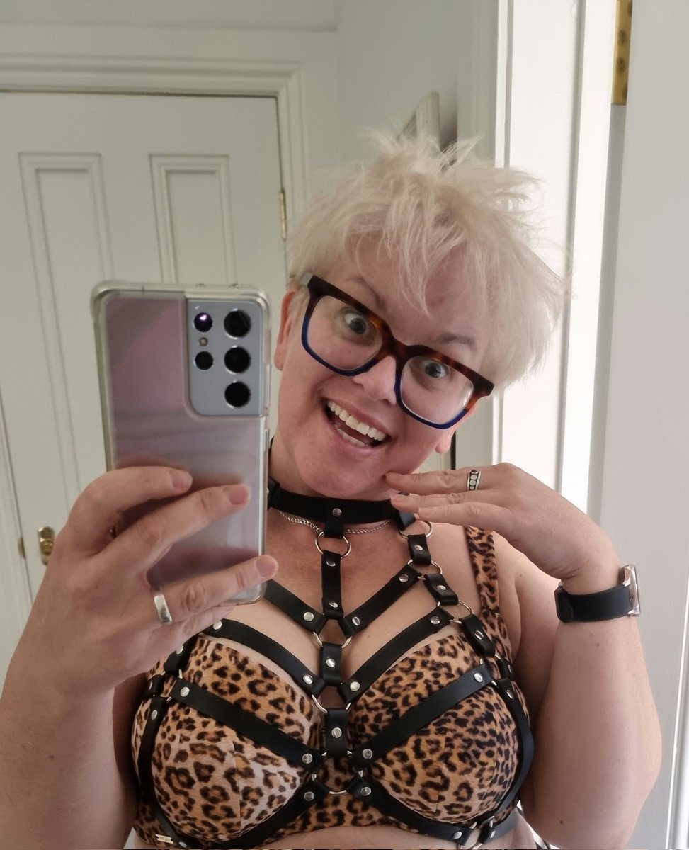New harness happy 😍