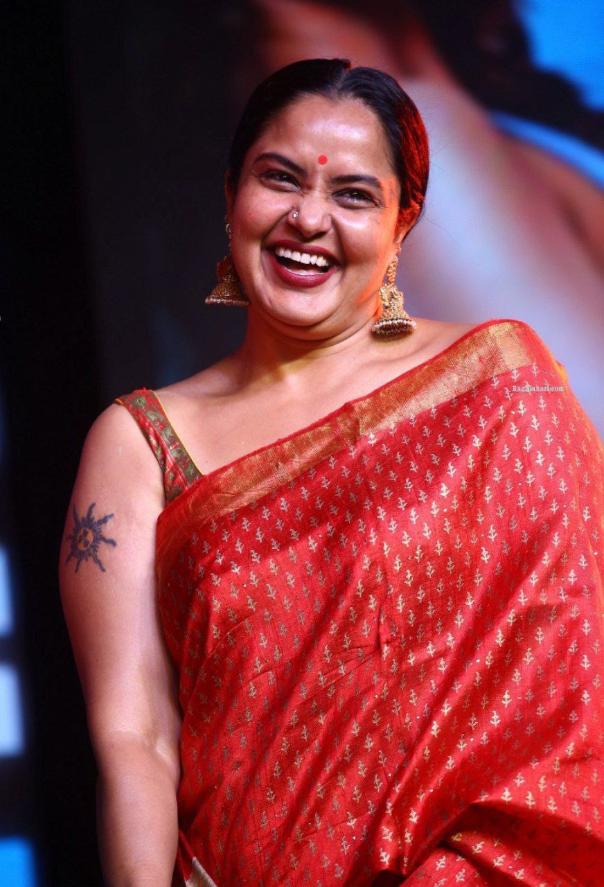 Pragati Aunty, Hot Pragathi Collection, Sexy Actress Pragathi iiQ8