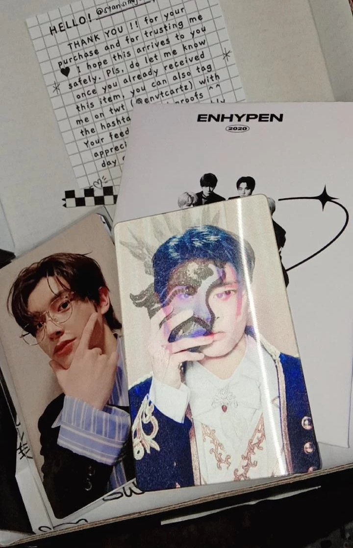 stansimjake's tweet photo. Thank you jake is home, responsible seller and thanks for freebies!! @envtcartz #envt_proofs ♡ https://t.co/odeNck7B5j