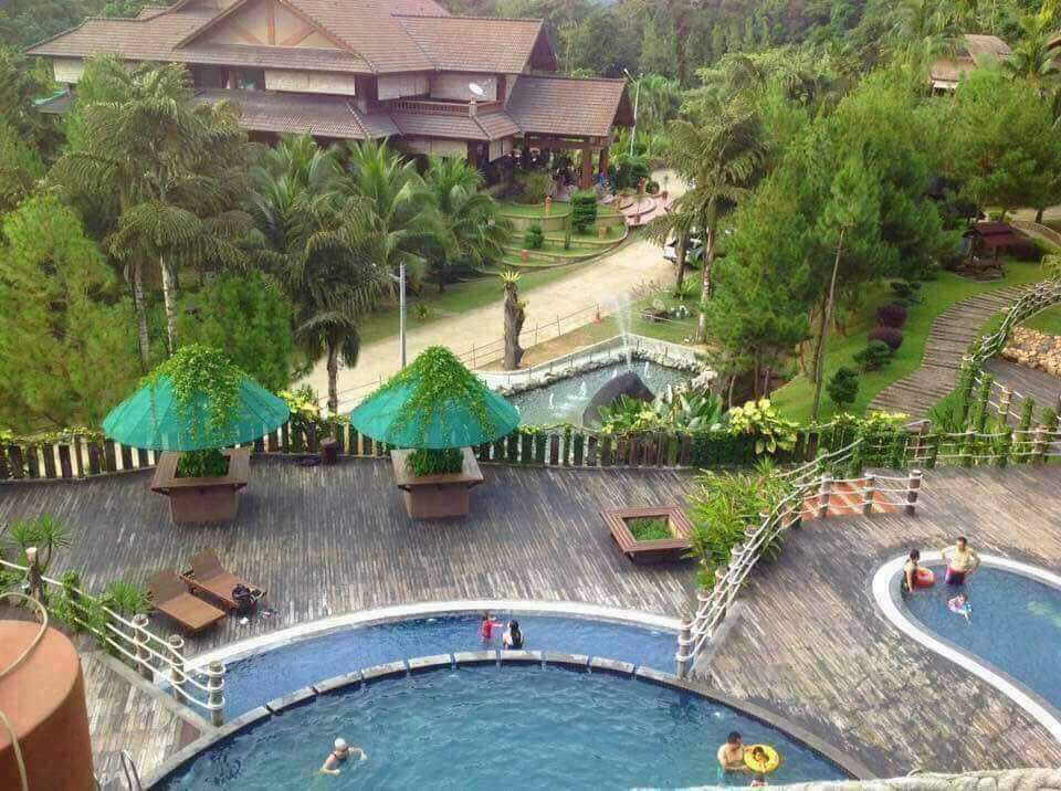 lokalisstay's tweet photo. Kalau 🚘 drive dari KL dalam 40 minit sampai dah sini .Boleh check price dekat traveloka atau agoda 😁😁

📫 The Waterway Villa, Bentong, Pahang https://t.co/PFRXoyYzfN