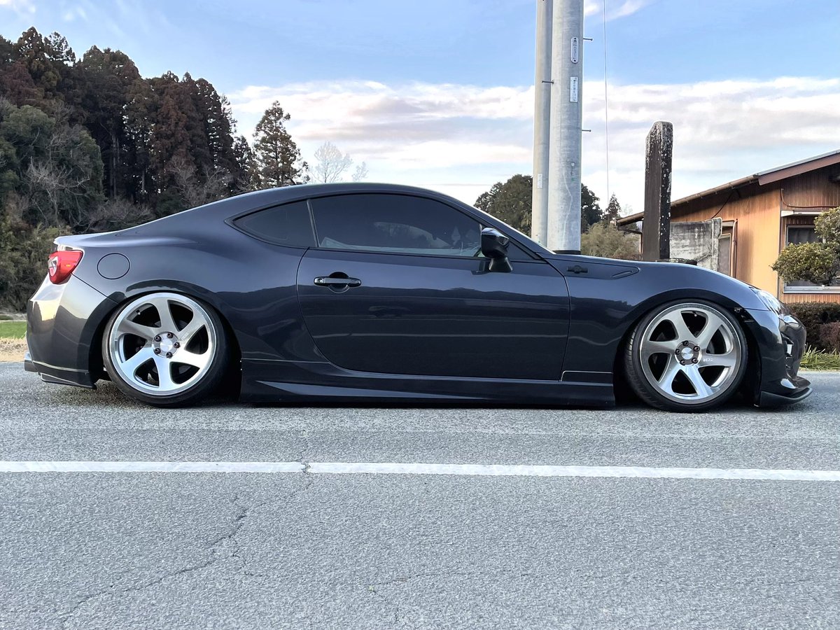 3SDM 0.05 19インチ 4本セット プリウスや86 そーき on X