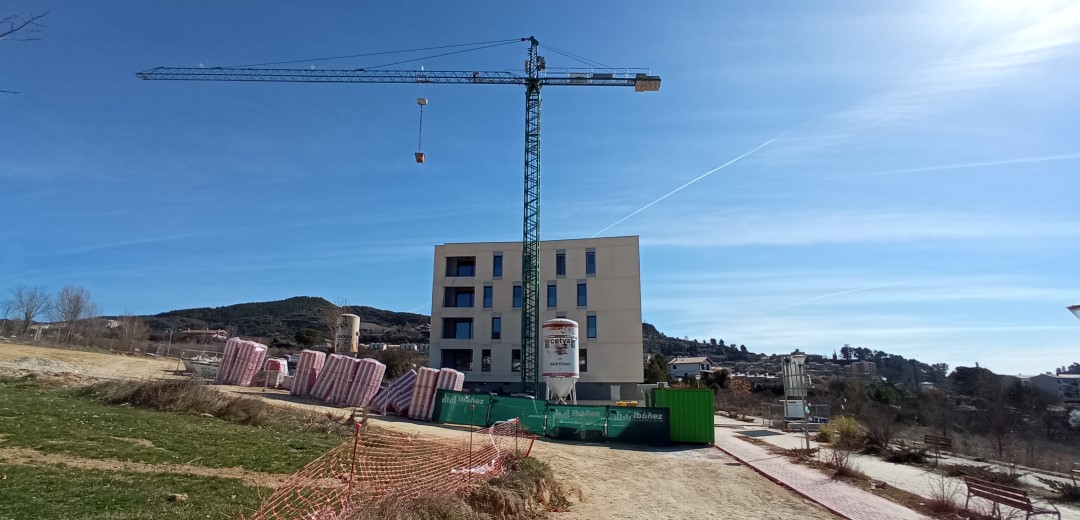 BlowerdoorTest1's tweet photo. Finalizados los ensayos #BlowerDoor en método 2 a las 18 viviendas de alquiler protegido localizadas en #Estella

¡Mucho trabajo detrás de estos grandes resultados!

Construcción a cargo de la empresa Jose Miguel Ibañez.

#Passivhaus 
#Nasuvinsa
@gob_na https://t.co/XYge3Kv3X1