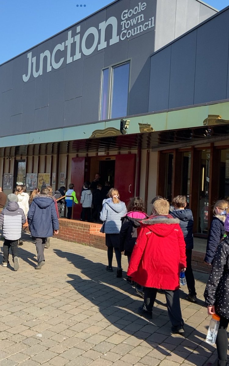 StJosephsGoole's tweet image. KS2 had an exciting time yesterday thanks to @intofilm_edu. Putting film at the heart of children and young peoples learning we were given the amazing opportunity to watch the film Coraline at @junction_goole. #LearningThroughFilm #Coraline #JunctionGoole