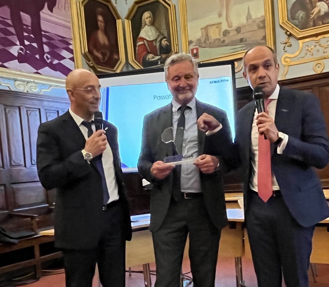 Destimed's tweet photo. ☑️Africalink : Panayotis Liolios et Hicham El Merini succèdent à Yves Delafon ↘️https://t.co/oxT5VQ7J09
@Africalink3  @pliolios @denisberge https://t.co/lzNDltEN8N
