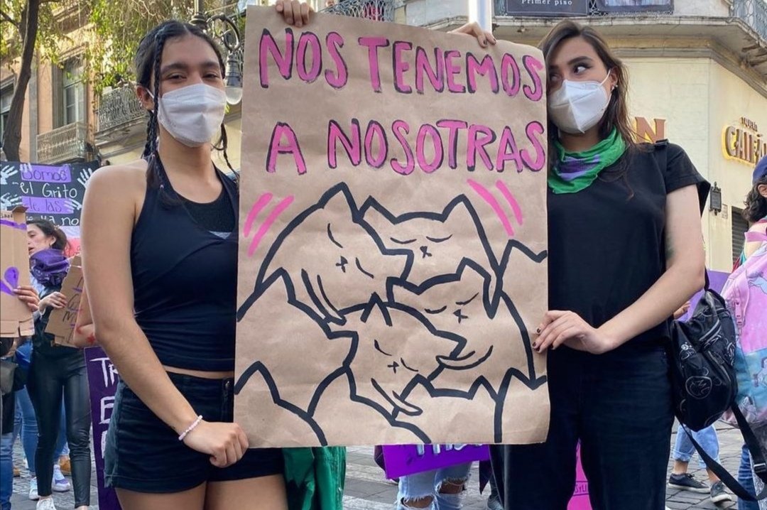 PodemosArganda's tweet image. GRACIAS A TODAS 💜

♀️ 𝕗𝕖𝕞𝕚𝕟𝕚𝕤𝕞𝕠 𝕡𝕒𝕣𝕒 𝕔𝕒𝕞𝕓𝕚𝕒𝕣𝕝𝕠 𝕥𝕠𝕕𝕠 ♀️

#8m2022 #feminismo #igualdad #podemos #podemosarganda