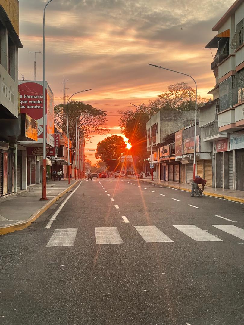 ¡Buenos días mi gente hermosa!

Que la bendición de Dios, San Miguel Arcángel y nuestra Santísima Virgen María, en su advocación de La Corteza, nos acompañe este y todos los días 🙏

#TuFuturoNuestroCompromiso #AcariguaMeEncanta