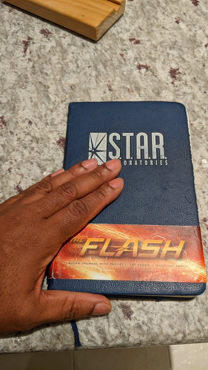 ShadowW3lch's tweet photo. I started this training journal on July 24th, 2020... An arm day session. Today it ends on a leg day. 3 powerlifting competitions, a few PR's have been recorded in this book. The next journal will hold some new records. #TrainingJournal #TheFlash https://t.co/roLNqQlLdb