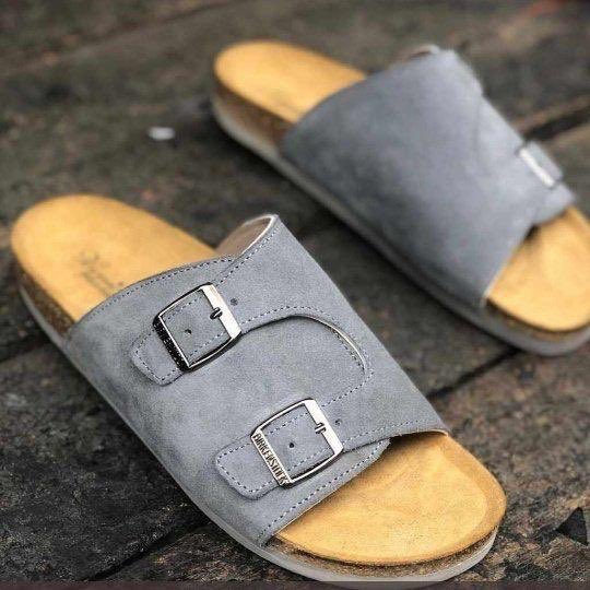 TheIshaqq's tweet photo. Please don't scroll without retweeting my hustle.

Handmade shoes at an affordable prices

Price: 6000
Color: any color 
Size: any size 
Only on pre-order.

Location Kaduna
Nationwide delivery
DM/chat 08167270815 https://t.co/P9hvak61bW