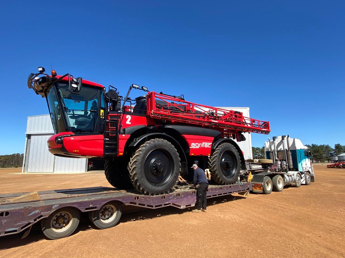 AgrifacAU's tweet photo. What’s better than getting one #Agrifac #CondorEndurance? Getting two!✌️Both machines were fitted with a 49m boom, #StrictSprayPlus and #StrictHeightPlus. #WestpointFarming- #Jerdacuttup, #WA 📍
#AgrifacAU https://t.co/bsqFg4bAxl