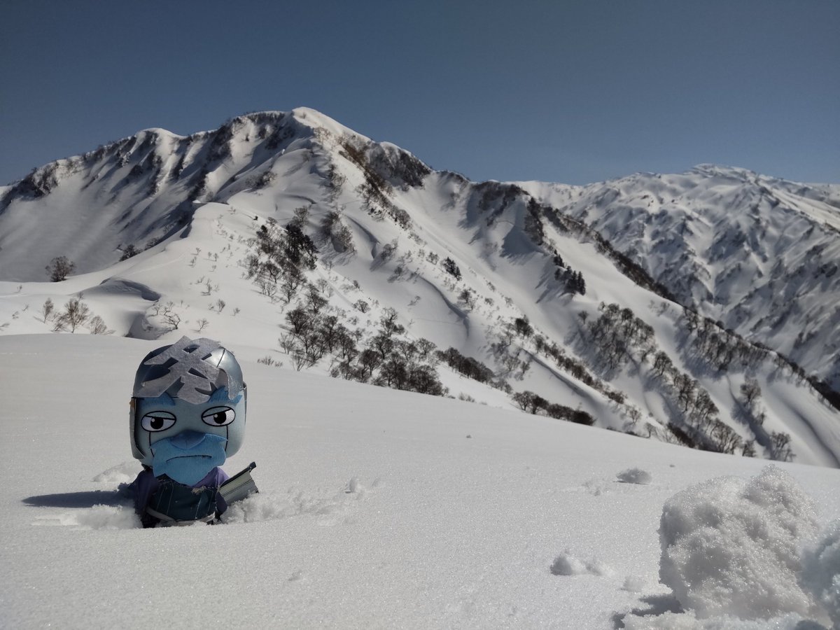 Winter_Monsoon's tweet photo. 【3月9日概況】季節進行進み、ジパングは移動性高気圧に覆われすっかり春の気配じゃ。気温上昇とともにわしの呟くモチベーションも低下、しかし近年の3月の気温上昇は甚だしいものがあるのう。侵攻しがいのある、よき厳冬期であった。 https://t.co/GVgyvD3Imr