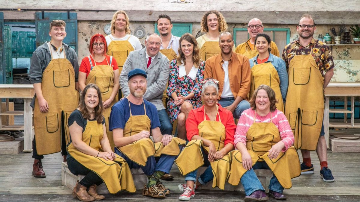 CraftLeeds's tweet photo. Inspired by the recent series of @Channel4 @PotteryThrow? Want to give ceramics a go? We have a #ceramics #workshop right here in #Leeds Sat 21st May with #Yorkshire maker #clodstudio Book your place here https://t.co/iEhRpX5YTD
#whatson #workshops #handmade #mindfulmoments https://t.co/tItLBoQySP