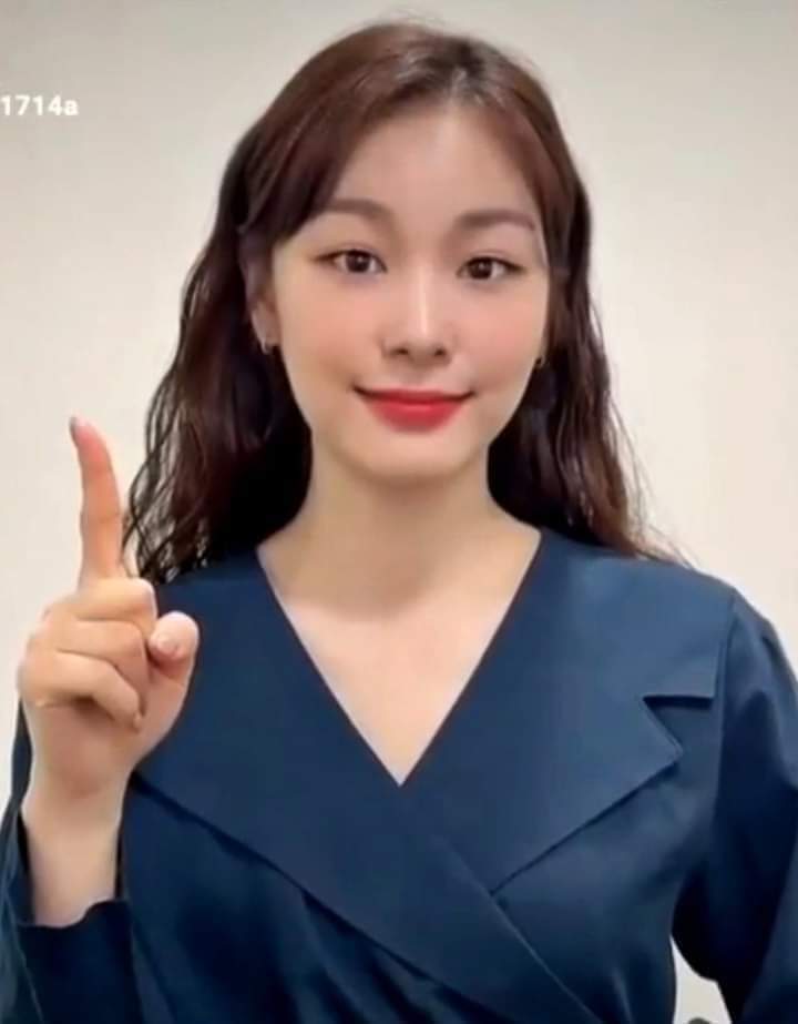 김연아도 투표했어요  마지막 1시간 전화 돌리자 특히 경기도 총 비상입니다.낫은 투표율