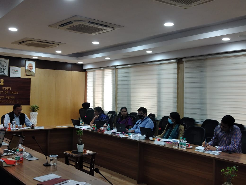 Ms. Anuja Gulati of #UNFPA made a detailed presentation & shared views on 'Understanding Gender-based Violence and Harmful Practices: Role of Panchayats in addressing them' during Technical Session 1 (of National Workshop) on Integrating Gender in GPDP. 

#WomenFriendlyPanchayat