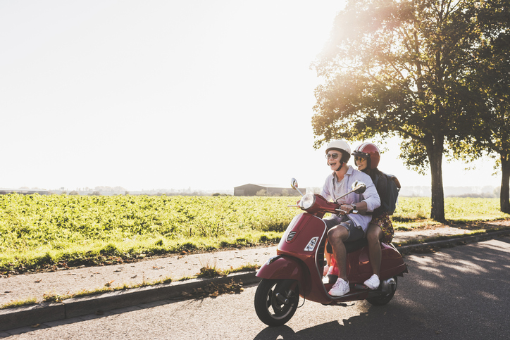 AutoScout24ch (@autoscout24_ch) on Twitter photo Une évaluation MotoScout24 le montre : les scooters électriques sont au top, les motos électriques (toujours) un flop. Plus des informations ici: bit.ly/3J0JRVm #mieuxrouler <a href="/tx_group/">TX Group</a> <a href="/ringier_ag/">Ringier AG</a> <a href="/lamobiliare/">La Mobiliare</a> <a href="/generalatlantic/">General Atlantic</a> Une évaluation MotoScout24 le montre : les scooters électriques sont au top, les motos électriques (toujours) un flop. Plus des informations ici: bit.ly/3J0JRVm #mieuxrouler <a href="/tx_group/">TX Group</a> <a href="/ringier_ag/">Ringier AG</a> <a href="/lamobiliare/">La Mobiliare</a> <a href="/generalatlantic/">General Atlantic</a>