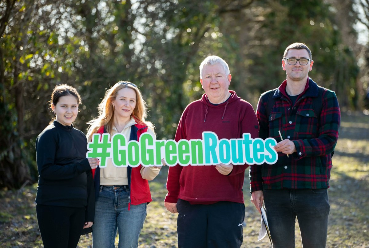 GogreenHorizon's tweet image. This weekend, 25 community members joined landscape architect @Elements_action at the Castletroy Greenway, mapping spots for rest and play 🌈 and brainstorming greening events 🌳. Check out how @LimerickCouncil is co-designing this #GGR initiative ➡️ buff.ly/3tBM9ny!