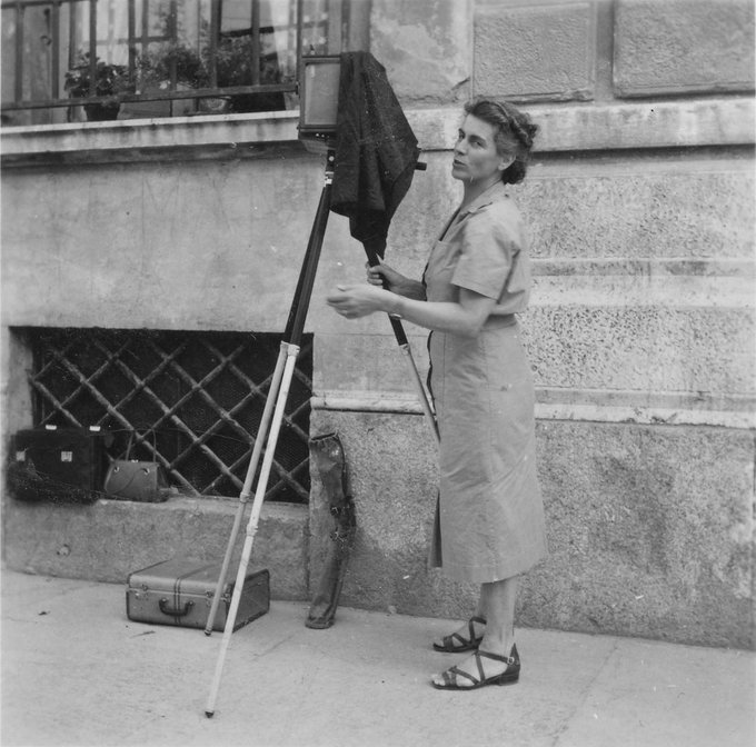 My mother Hilde Lotz Bauer is the only woman photographer to feature in the Kunsthistorisches Institut Florenz's huge collection. They celebrated her yesterday on Woman's Day. Thank you KHI! <a href="/khiflorenz/">Kunsthistorisches Institut in Florenz</a> <a href="/BiblHertz/">Bibliotheca Hertziana</a>