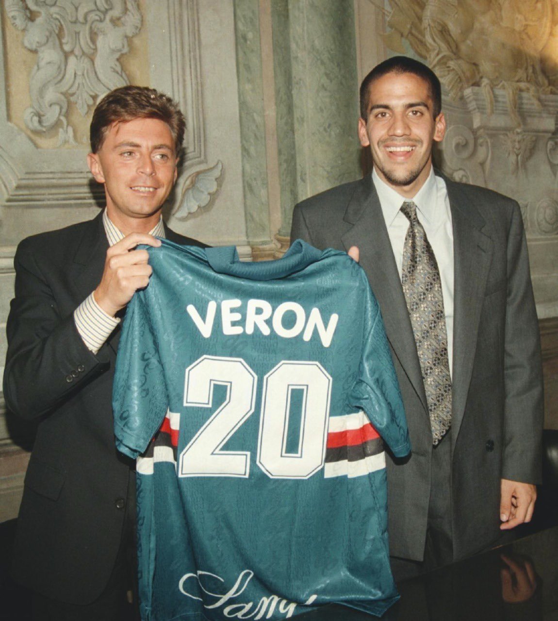 Happy Birthday to La Brujita Juan Sebastián Verón, who turns 47 today  