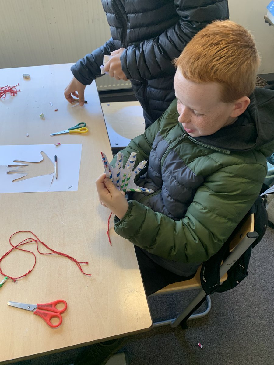HighparkPS's tweet photo. Primary 7 enjoyed a range of #STEM based activities yesterday that were brilliantly led by @wiSTEMglasgow. https://t.co/yQfy4zrFSV