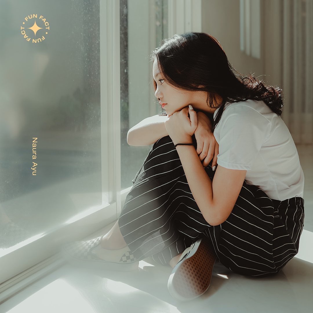 TrinityOptimaP's tweet photo. Mau menghasilkan foto seperti pada slide, tapi gapunya filternya? Bisa banget nih pake benda-benda ini kalo lagi kepepet🤩
#BendaUnik #Shooting #FunFact #TOPFunFact #Trinitypedia https://t.co/xcvZ2JDPao