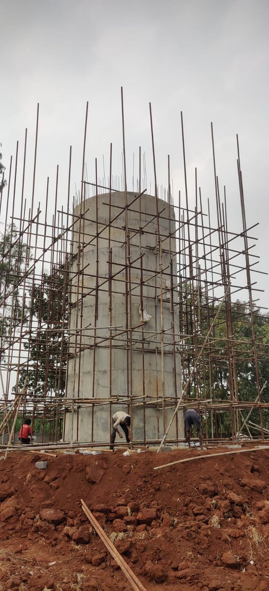 PrakashGroup1's tweet photo. Water tank construction work on our metro city @IIT venture - IIT Kandi- Mumbai Highway
more info: 9550521443
#prakashgroup
#metrocity
#HMDAopenplots
#watertank
#development
#venturedevelopments https://t.co/BSWYL4UmPM