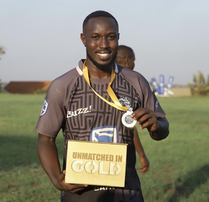 Owomunshozi's tweet photo. Two in a row for @ivan_magomu as he bagged the Man of the Match award from yesterday's sail when @piratesrugbyUG took Makerere's @ImpisRFC 🔥🔥🔥
You sailed strong Captain.
#IM12 #PiratesStrong #NileSpecialRugby https://t.co/QjWmMPXHA4