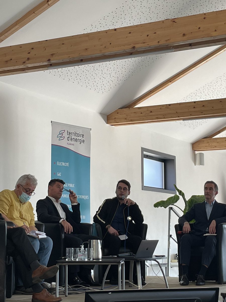 EnergieFlandre's tweet photo. En direct - table ronde #ACTEETOUR à #MORBECQUE : intervention commune de Grégoire Kedziora @siecf et @CoppinHerve @grdf autour de l’abandon du fioul et l’utilisation du biométhane #gazvert en #FLANDRE https://t.co/ElD9hqG6Di