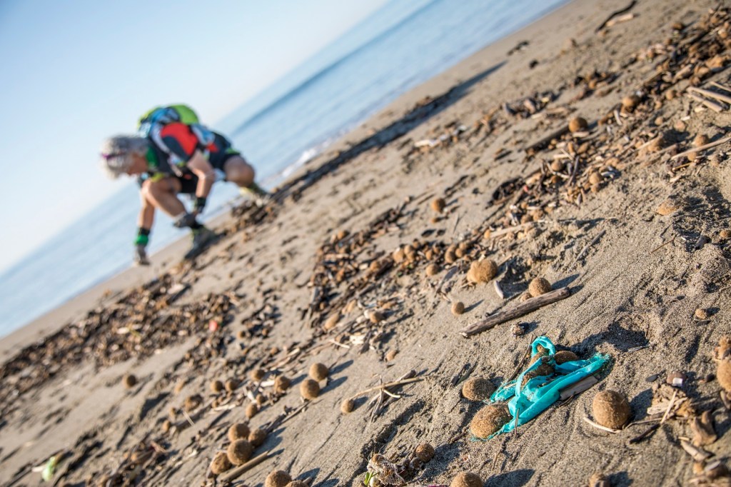 Toute personne qui pratique la #randonnée #durable doit être régie par un code éthique dans lequel le respect de l’environnement et la durabilité sportive prévalent: ow.ly/MSJ050IeELK