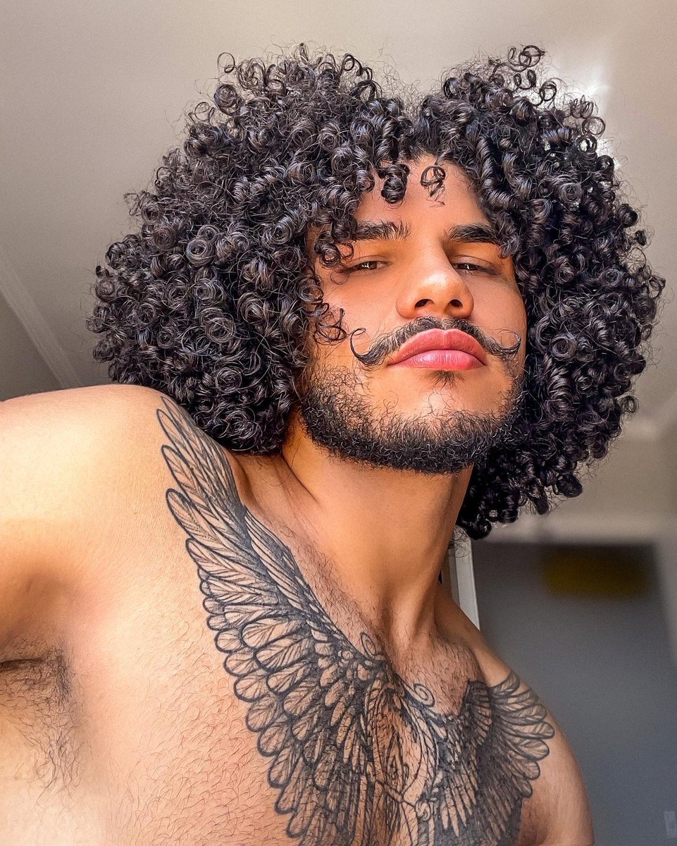 Samucarvalho0's tweet photo. Bomm diaa ❤️‍🔥 https://t.co/HvzU8M5TsK