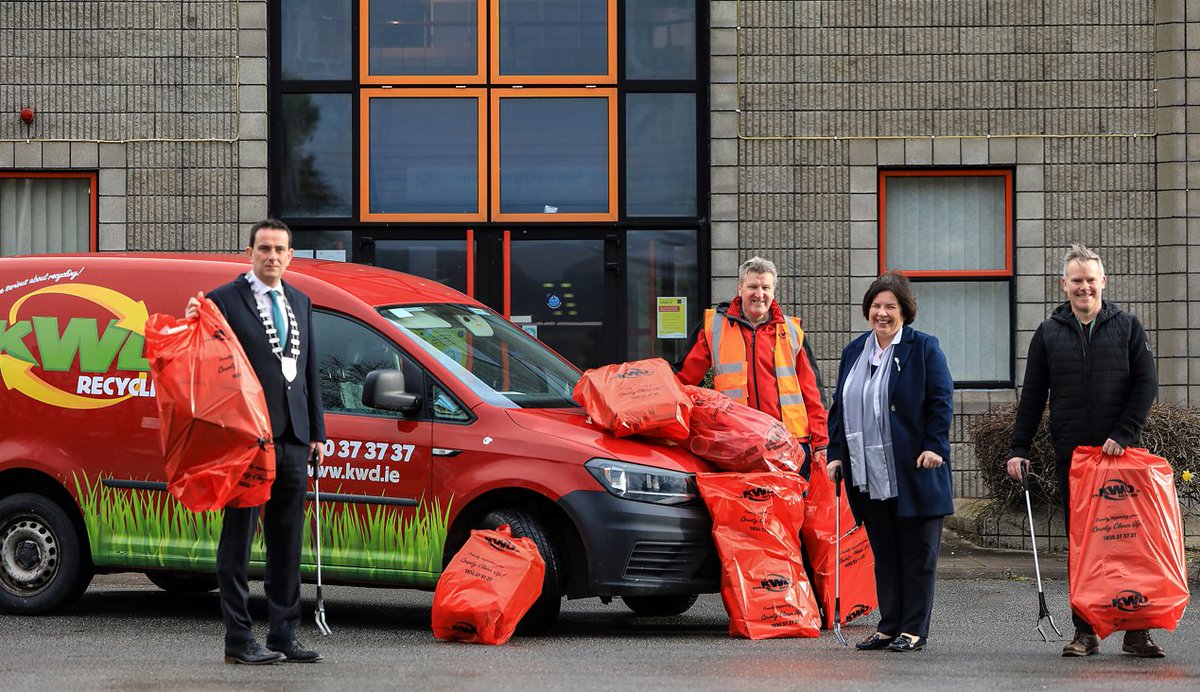 countykerry's tweet photo. Register now for the 2022 County Clean Up
📅 Saturday 2nd April 2022
💻 Register now: https://t.co/MV6k2tvi2E
#CountyCleanUp @kwd_official https://t.co/tz1rwIOU7j